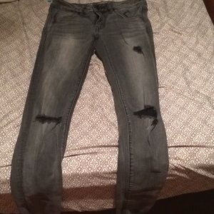 Auth: American Eagle jeans
